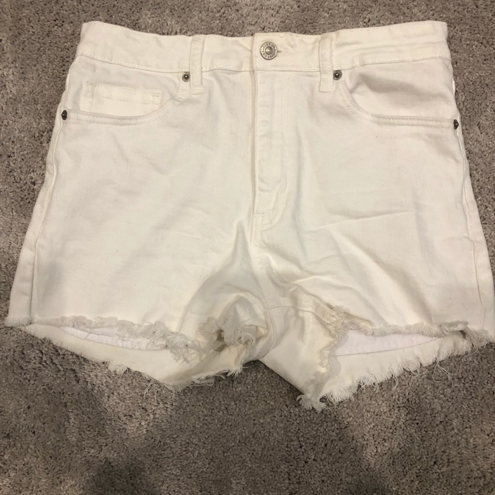 High waisted white jeans